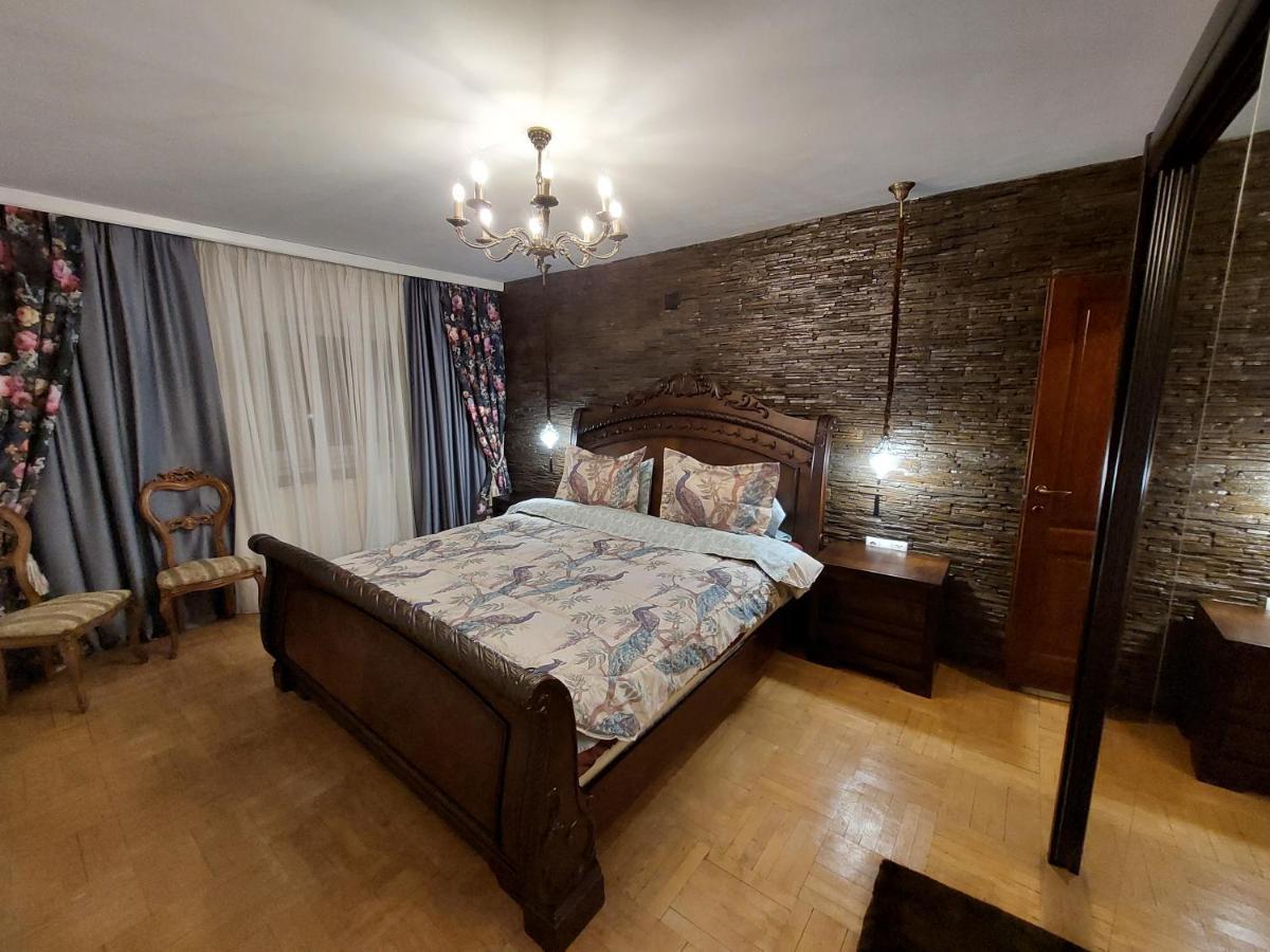 Apartment Lucky Sibiu Esterno foto